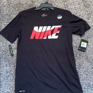NIKE black shirt